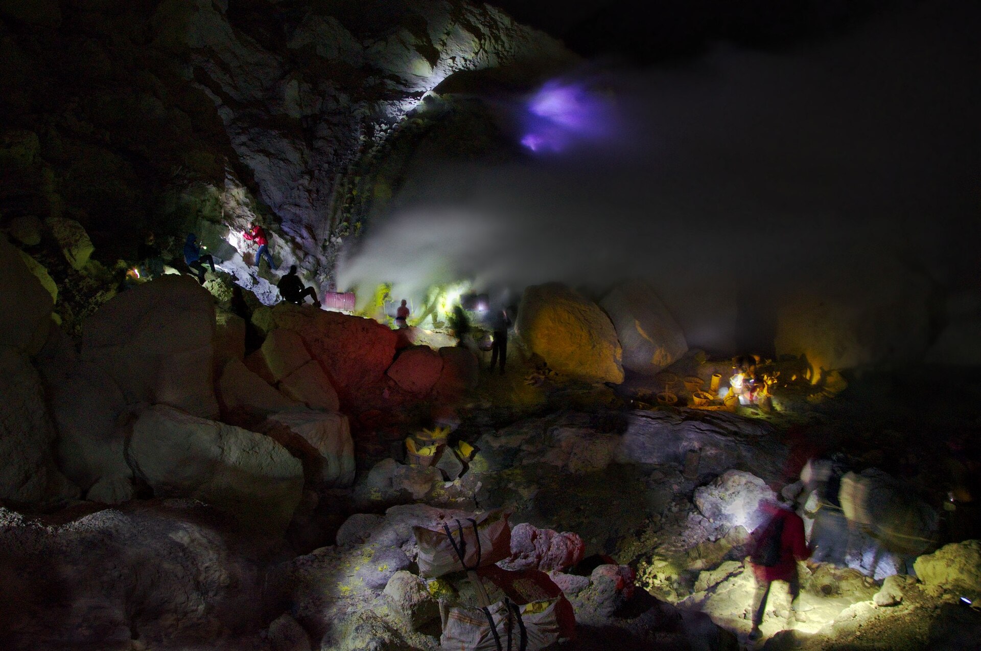 Ijen blue fire
